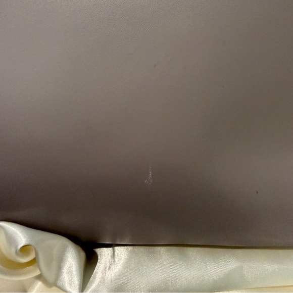 Kate Spade Janie Grayish Taupe Smooth Leather Tote EUC - Picture 13 of 13